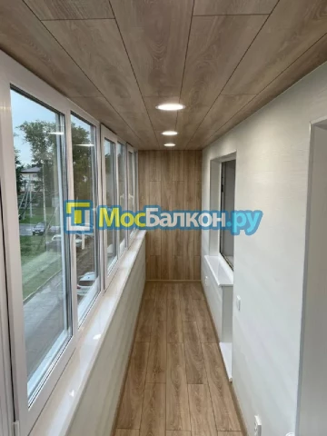 Заказать балкон в Климовске цена от 1320 руб | Остекление балконов и лоджий МосБалкон