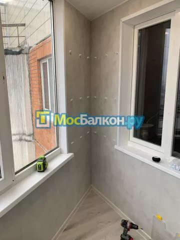 Отделка балконов в Климовске | Отделка балконов и лоджий и обшивка под ключ в МосБалкон