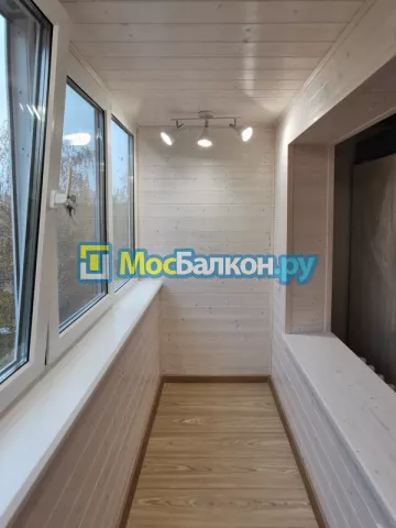 Отделка балконов в Климовске | Отделка балконов и лоджий и обшивка под ключ в МосБалкон