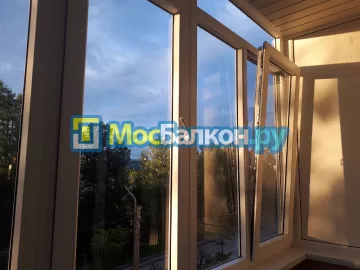 Заказать балкон в Климовске цена от 1320 руб | Остекление балконов и лоджий МосБалкон