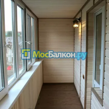 Заказать балкон в Климовске цена от 1320 руб | Остекление балконов и лоджий МосБалкон