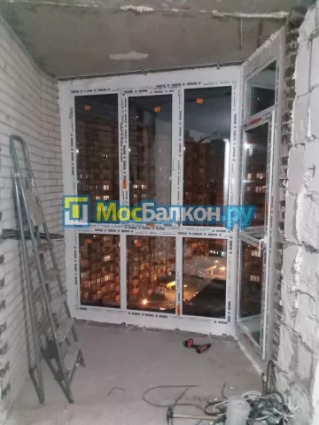 Панорамное остекление заказать под ключ по выгодной цене в Климовске от компании МосБалкон