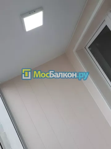 Отделка балконов в Климовске | Отделка балконов и лоджий и обшивка под ключ в МосБалкон