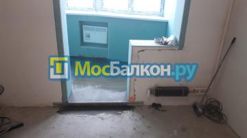 Установка окон на лоджию и отделка ГКЛВ