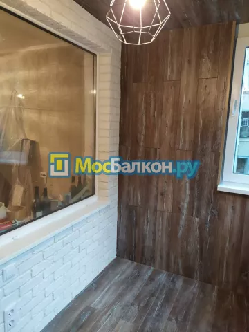 Отделка балконов в Климовске | Отделка балконов и лоджий и обшивка под ключ в МосБалкон