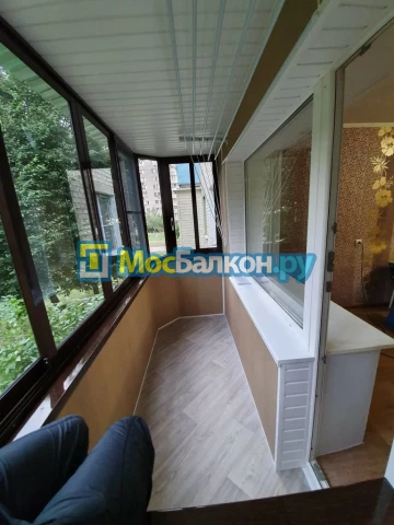 Заказать балкон в Климовске цена от 1320 руб | Остекление балконов и лоджий МосБалкон