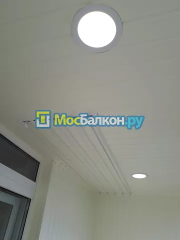 Отделка балконов в Климовске | Отделка балконов и лоджий и обшивка под ключ в МосБалкон