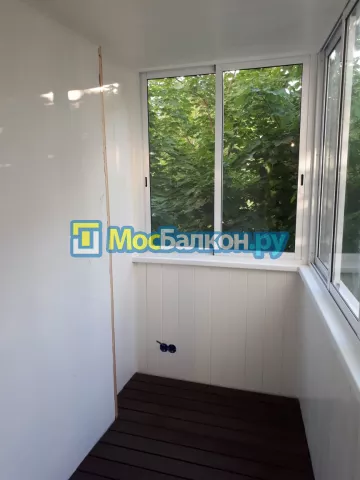 Отделка балконов в Климовске | Отделка балконов и лоджий и обшивка под ключ в МосБалкон