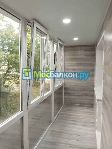 Отделка балконов в Климовске | Отделка балконов и лоджий и обшивка под ключ в МосБалкон