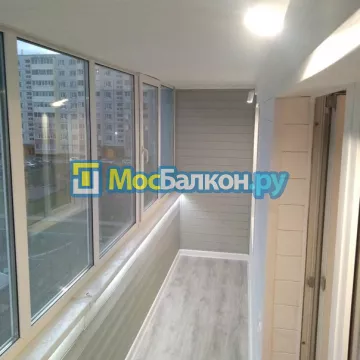 Заказать балкон в Климовске цена от 1320 руб | Остекление балконов и лоджий МосБалкон