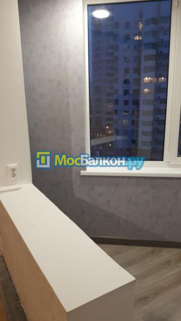 Остекление балкона с утеплением и отделкой +  покраской стен